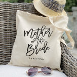 Tote Bag Mère calligraphie de la mariée<br><div class="desc">Découvrez plus de 100 styles populaires de sacs fourre-tout mariages de la collection "Sacs fourre-tout Mariages" de ma boutique !</div>