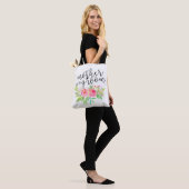 Tote Bag mère du marié rose floral (Sur le modèle)