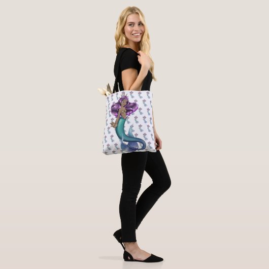 Tote Bag Mermaid Iole (Sur le modèle)