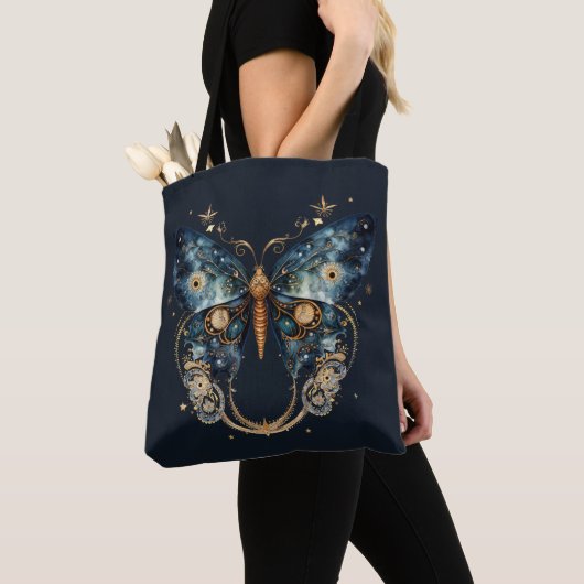 Tote Bag Midnight Sky Moth – Gothic Celestial Elegance (De près)
