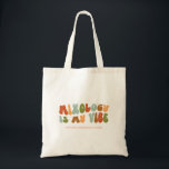 Tote Bag Mixologie super rétro est My Vibe, Mixologue<br><div class="desc">Sac fourre-tout de style rétro "Mixology is My Vibe" pour mixologues et barmans</div>