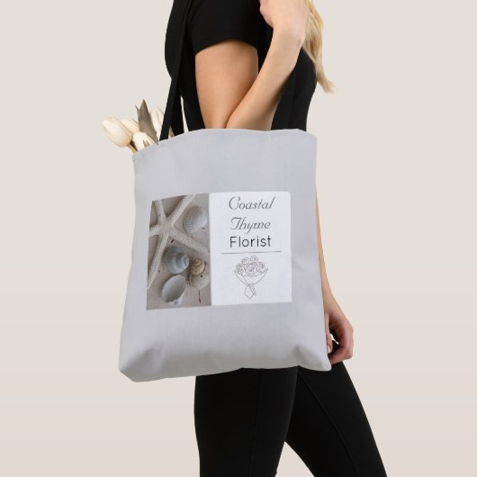 Tote Bag Modèle de logo de fleuriste côtier éditable (De près)