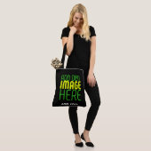 TOTE BAG MODÈLE DE TEXTE D'IMAGE NOIRE SIMPLE ET MODERNE (Sur le modèle)