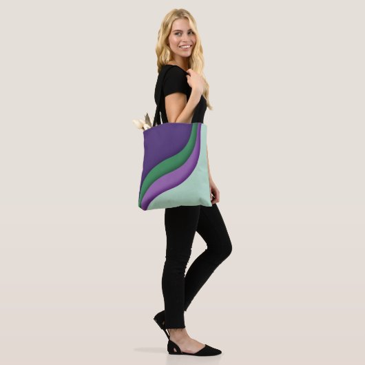 Tote Bag Modern Wave Purple Green (Sur le modèle)