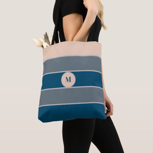 Tote Bag Moderne chic rayé gris bleu pêche monogrammé  (De près)