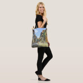Tote Bag Monet - La Rue Bavolle à Honfleur (Sur le modèle)