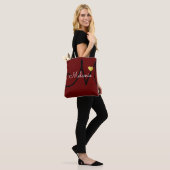 Tote Bag monogramme amour rouge foncé (Sur le modèle)