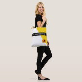 Tote Bag Monogramme bloc de couleur jaune moderne (Sur le modèle)