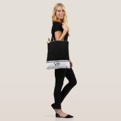 Tote Bag Monogramme classique des initiales en noir et blan (Sur le modèle)