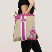 Tote Bag Monogramme de pivoine rose Faux Burlap Jute (De près)