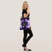 Tote Bag Monogramme électrisant violet brillant (Sur le modèle)