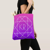 Tote Bag Monogramme géométrique cool | Violette violette ma (De près)