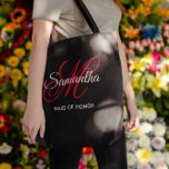 Tote Bag Monogramme noir blanc et rouge fantaisie Maid of H<br><div class="desc">Un monogramme girly personnalisé avec un script de calligraphie sophistiqué qui s'associe en rouge et blanc à un arrière - plan noir de couleur solide. Créez vos propres beaux sacs fourre-tout sur papier comme cadeaux de remerciement pour votre bonne d'honneur et demoiselles d'honneur. Customisez les couleurs de police pour correspondre...</div>