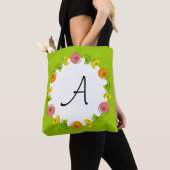 Tote Bag Monogramme vert Citrus Circle sur fourre-tout (De près)