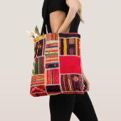 Tote Bag Moquette turque patchwork fait main. Patchwork Pat (De près)