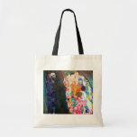 Tote Bag Mort et vie, Gustav Klimt<br><div class="desc">Gustav Klimt (14 juillet 1862 - 6 février 1918) était un peintre symboliste autrichien et l'un des membres les plus importants du mouvement de sécession de Vienne. Klimt est réputé pour ses peintures, ses peintures murales, ses croquis et autres objets d'art. En plus de ses oeuvres figuratives, qui comprennent des...</div>