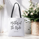 Tote Bag Mother of the Bride Black White Wedding<br><div class="desc">Sac fourre‑tout « Mother of The Bride » en noir et blanc. Idéal pour les mariages,  le cortège nuptial,  l’enterrement de vie de garçon et le dîner de répétition. Découvrez plus de produits avec ce design</div>