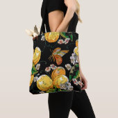 Tote Bag Motif à papillon floral citron moderne (De près)