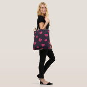 Tote Bag Motif des lèvres et des crocs de vampire (Sur le modèle)