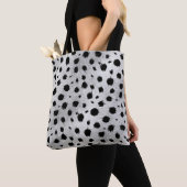 Tote Bag Motif des points Dalmatiens noirs et blancs (De près)