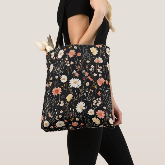 Tote Bag motif floral noir fleur sauvage (De près)
