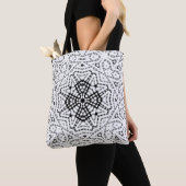 Tote Bag Motif géométrique blanc et noir (De près)