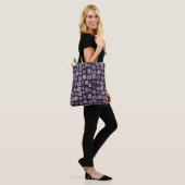 Tote Bag Motif géométrique rétro violet (Sur le modèle)