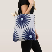 Tote Bag Motif graphique à fleurs bleues (De près)