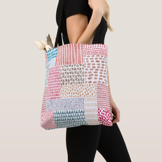 Tote Bag Motif impeccable en style patchwork. D simple (De près)