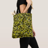 Tote Bag Motif Triangle Noir Jaune (De près)