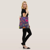 Tote Bag Motif Tulipe Funky Violet (Sur le modèle)