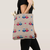 Tote Bag Motif vérifié avec des hiboux d'amour (De près)
