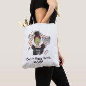 Tote Bag Ne manquez pas avec Mama Bath Mat (De près)