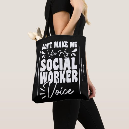 Tote Bag Ne me faites pas utiliser ma voix de travailleuse (De près)