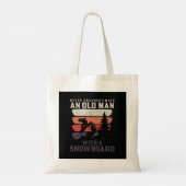 Tote Bag ne sous-estimez jamais un vieil homme avec un snow (Dos)