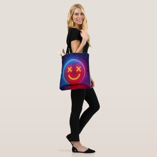 Tote Bag Neon Llow Smily Face (Sur le modèle)