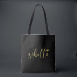 Tote Bag Nom de demoiselle d'honneur en écriture dorée pers<br><div class="desc">Un sac noir moderne chic avec un nom en écriture dorée et un cœur qui est parfait pour une demande de demoiselle d'honneur. Vos demoiselles d'honneur peuvent remplir leur fourre-tout avec l'essentiel pour les voyages de l'enterrement de vie de jeune fille, ou avec l'essentiel à apporter le matin du mariage....</div>