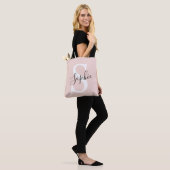 Tote Bag Nom personnalisé moderne Monogram Pastel Rose (Sur le modèle)