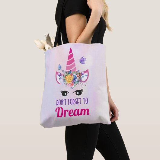Tote Bag N'oubliez pas de rêver une licorne rose (De près)