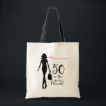 Tote Bag Nouveau cadeau Black 50th Birthday<br><div class="desc">Ce design de 50e anniversaire est parfait pour donner à votre meilleur ami ou soeur. Le nom peut être changé pour personnaliser votre cadeau. Un design élégant pour vous aider à célébrer un jalon. Et cinquante est vraiment le nouveau noir !</div>