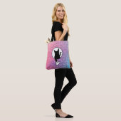 Tote Bag Ode to Love Chat Fourre-tout par Adiela Akoo (Sur le modèle)