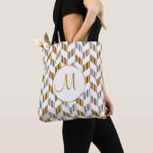 Tote Bag Or, blanc et argent Chevron Monogram Design (De près)