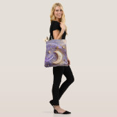Tote Bag Pale Gold Lavender Moon Luxe Aesthetic (Sur le modèle)