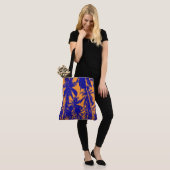 Tote Bag Palmiers bleus et oranges (Sur le modèle)
