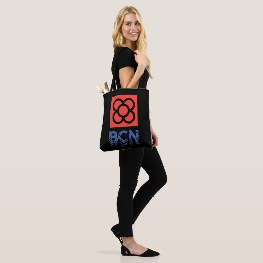 Tote Bag Panot BCN (Sur le modèle)