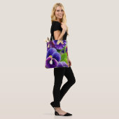 Tote Bag Pansies violettes (Sur le modèle)