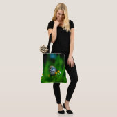Tote Bag Papillon sur une fleur (Sur le modèle)