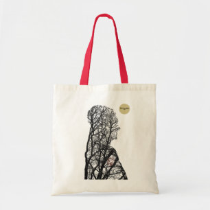 Tote Bag parmi des arbres