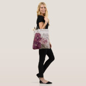 Tote Bag Parmi Les Pansies (Sur le modèle)
