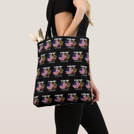 Tote Bag partisan de Trump (De près)